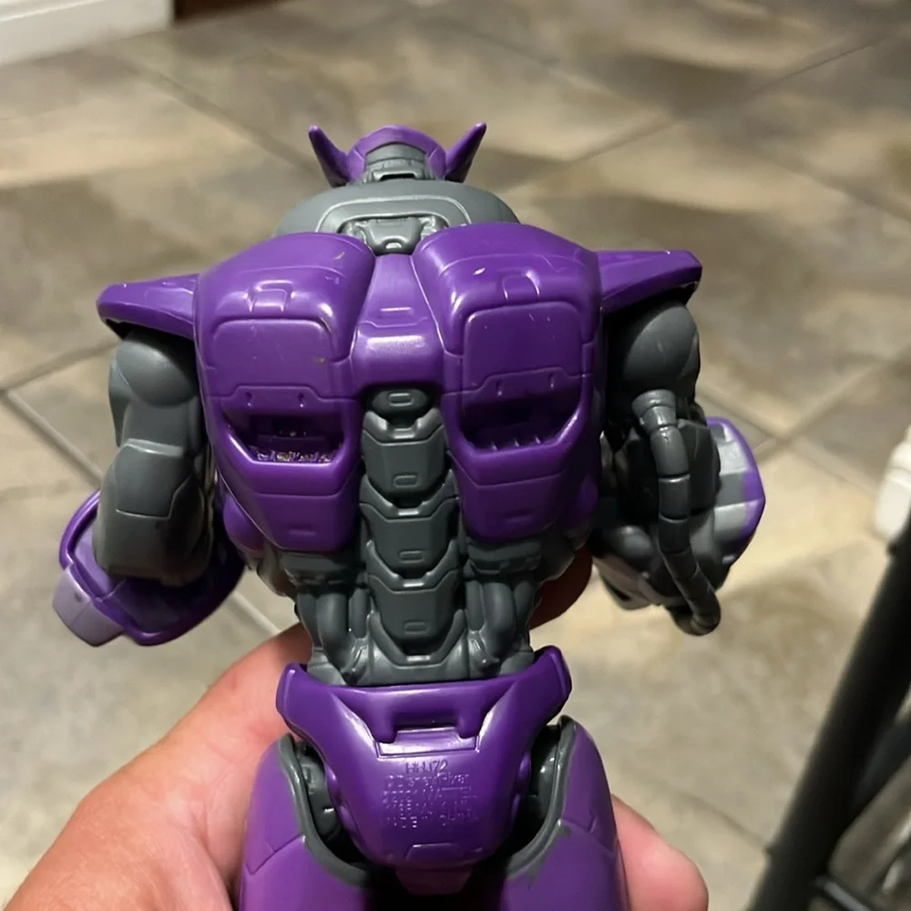 Zorg action figure from Toy story/ Does not include shooting balls from hand - Picture 6 of 13